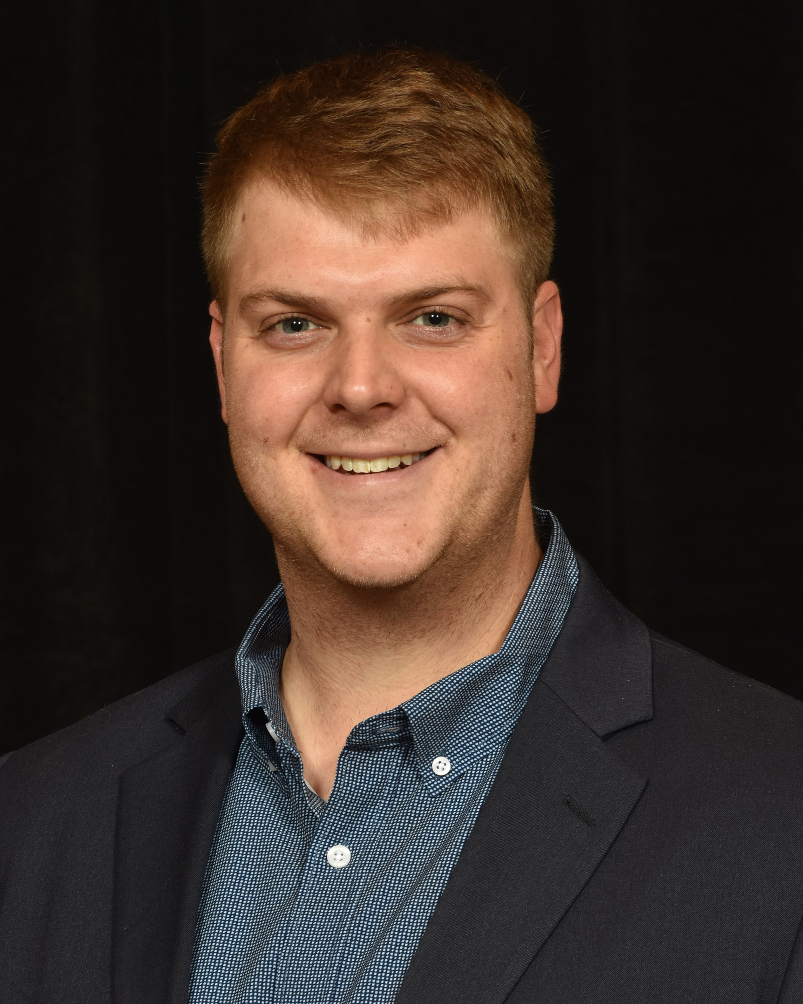 aj finnimore headshot